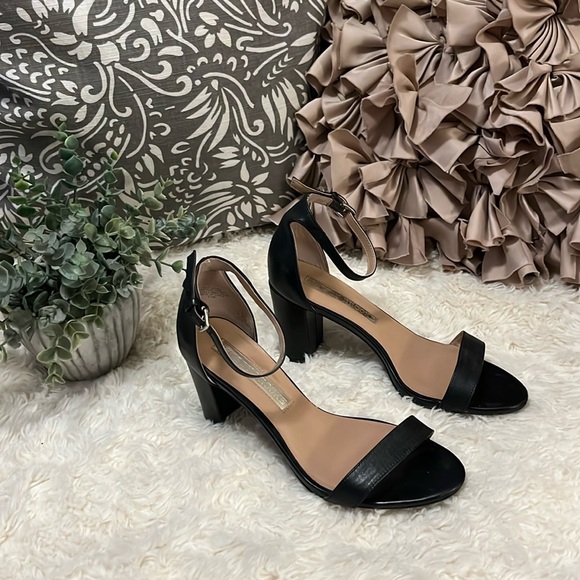 Audrey Brooke Black Leather Strappy Heel Nadine Shoes Sz 6.5 - Picture 4 of 15